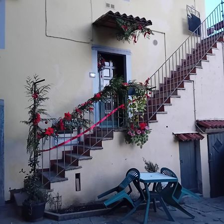 Azzate Marianna Casa Vacanza מראה חיצוני תמונה