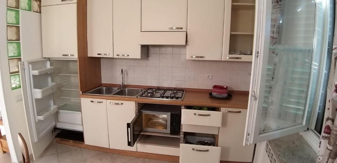 Azzate Marianna Casa Vacanza מראה חיצוני תמונה