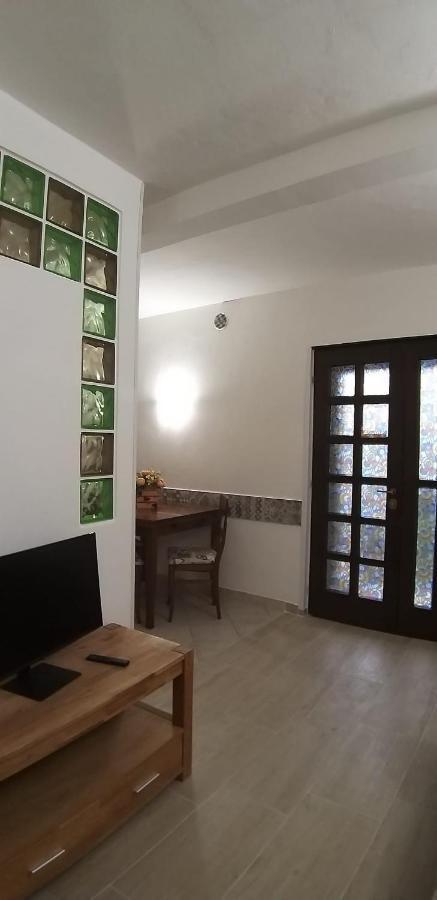 Azzate Marianna Casa Vacanza מראה חיצוני תמונה
